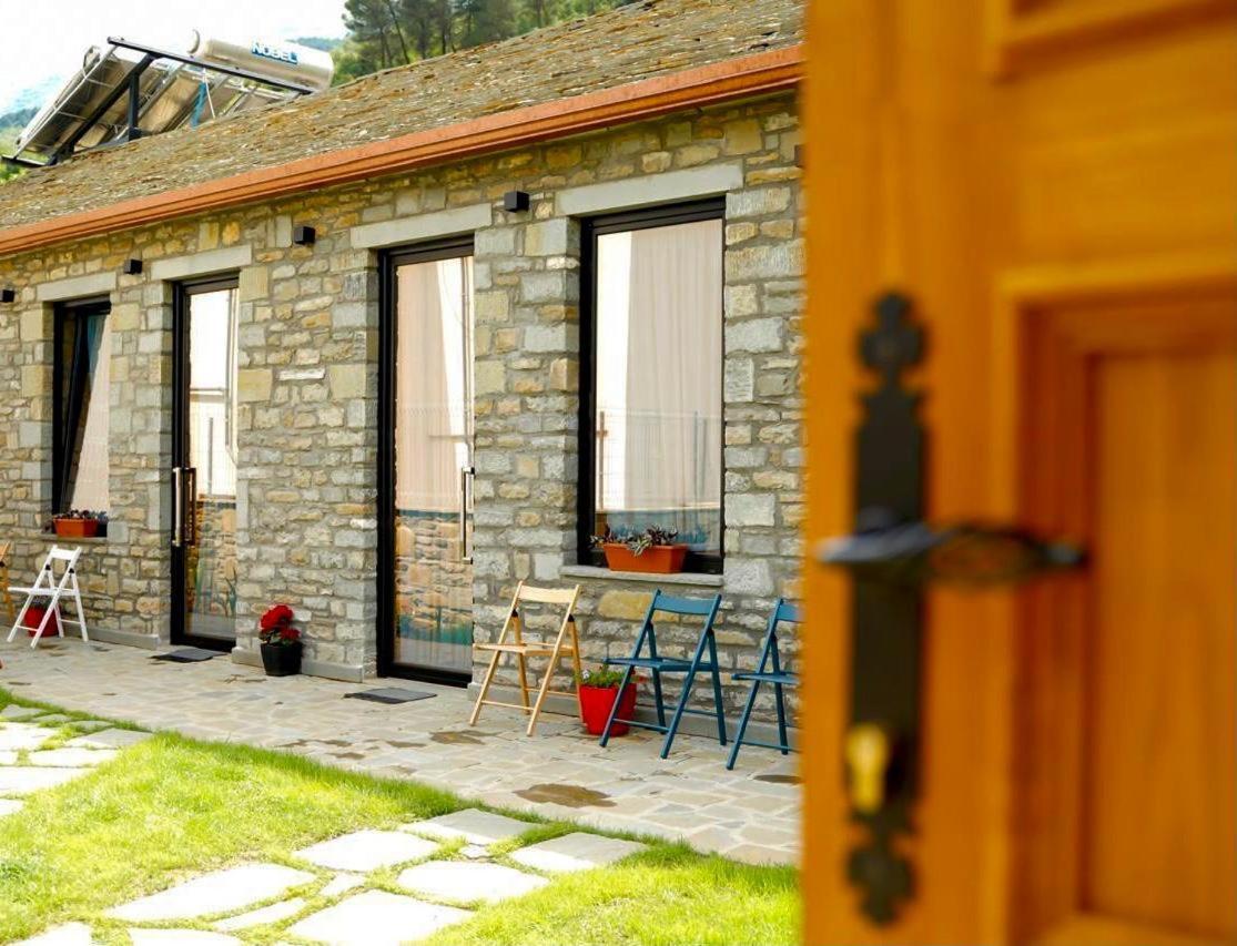 Gogo Moustache Guest House Përmet 외부 사진