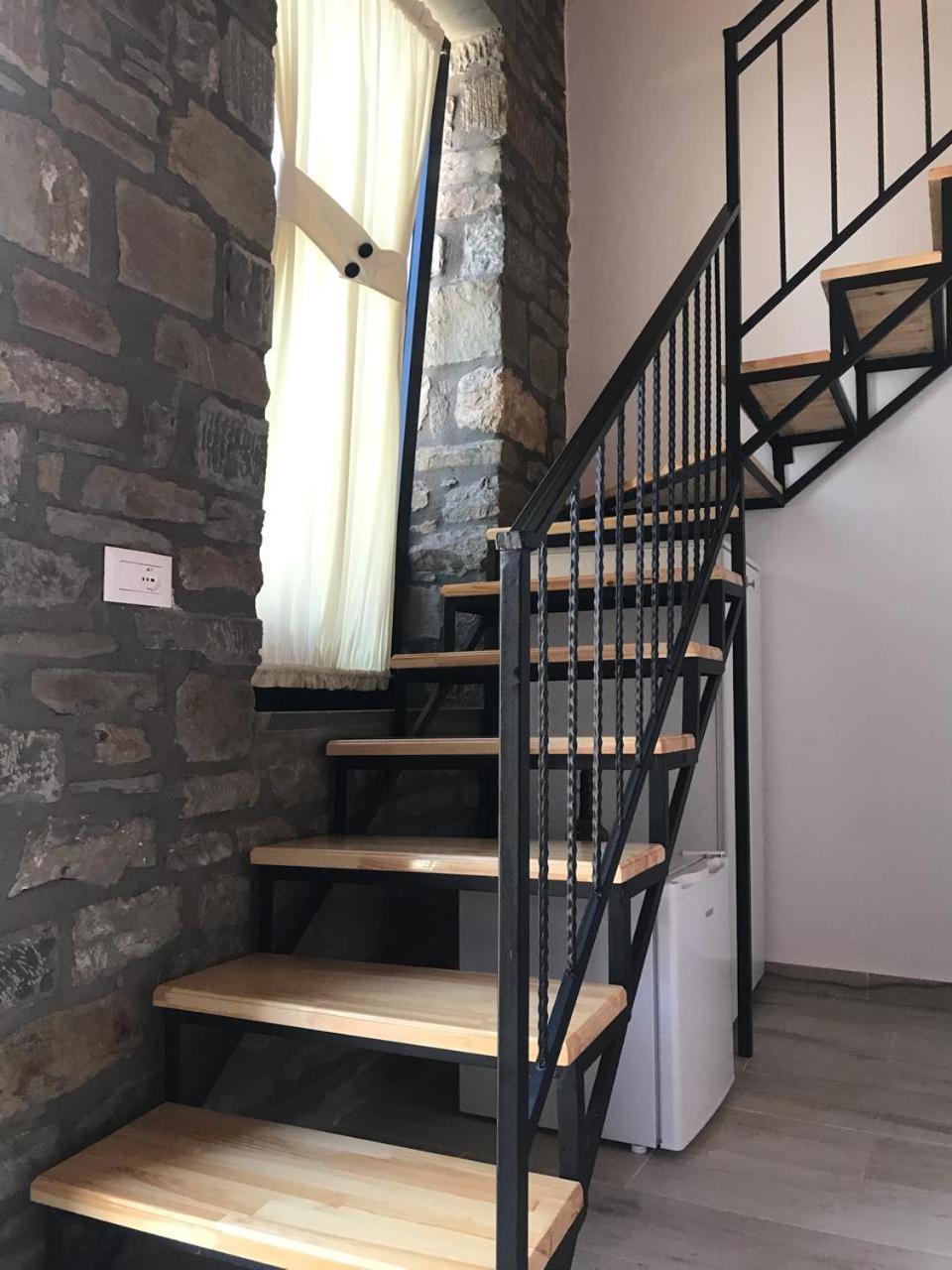 Gogo Moustache Guest House Përmet 외부 사진